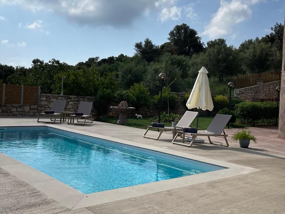 Villa Leondis Melidhónion 외부 사진