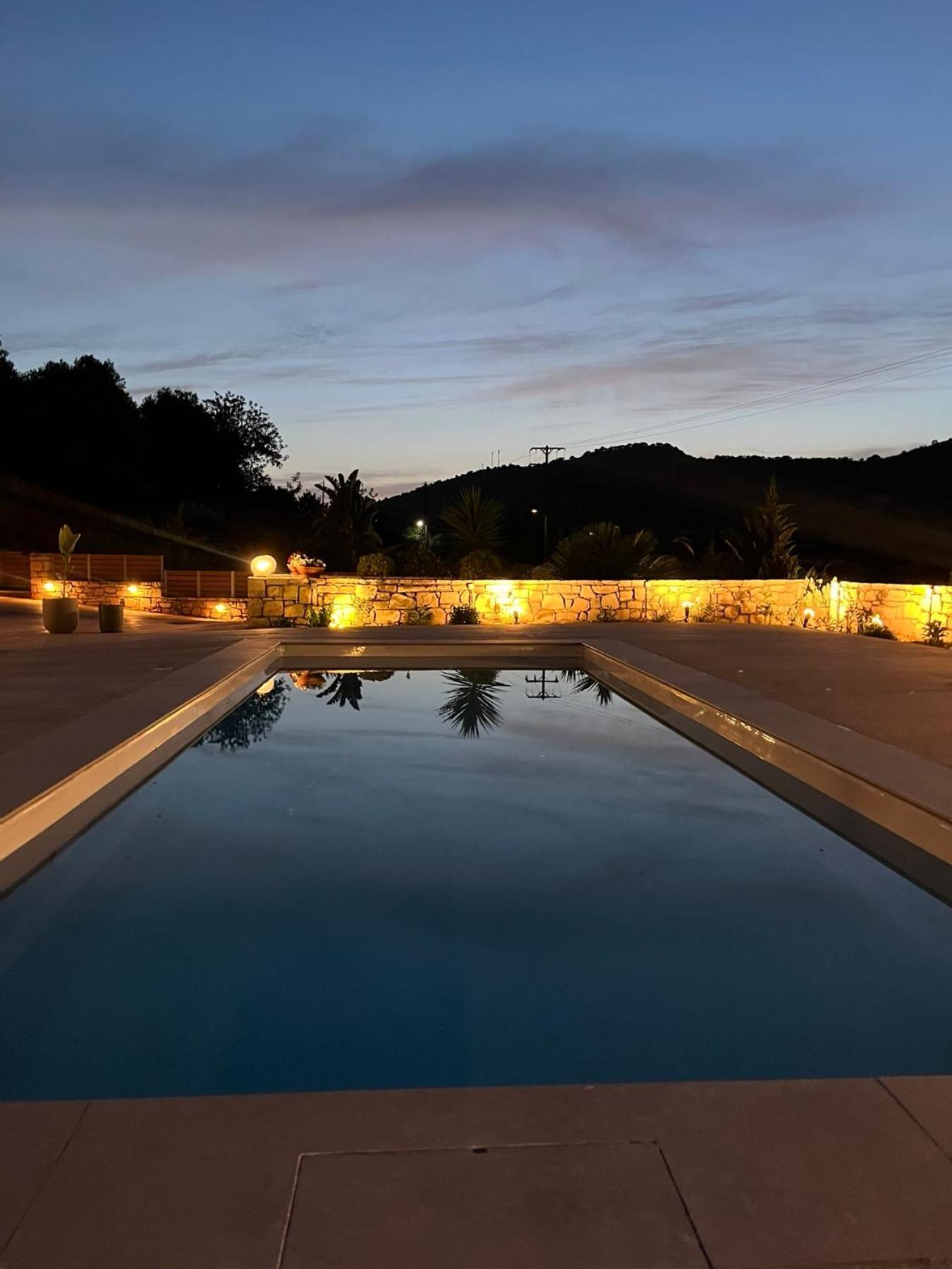 Villa Leondis Melidhónion 외부 사진